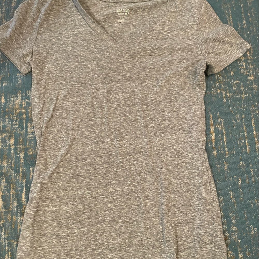 Grey V-Neck 🌸5 for 25🌸